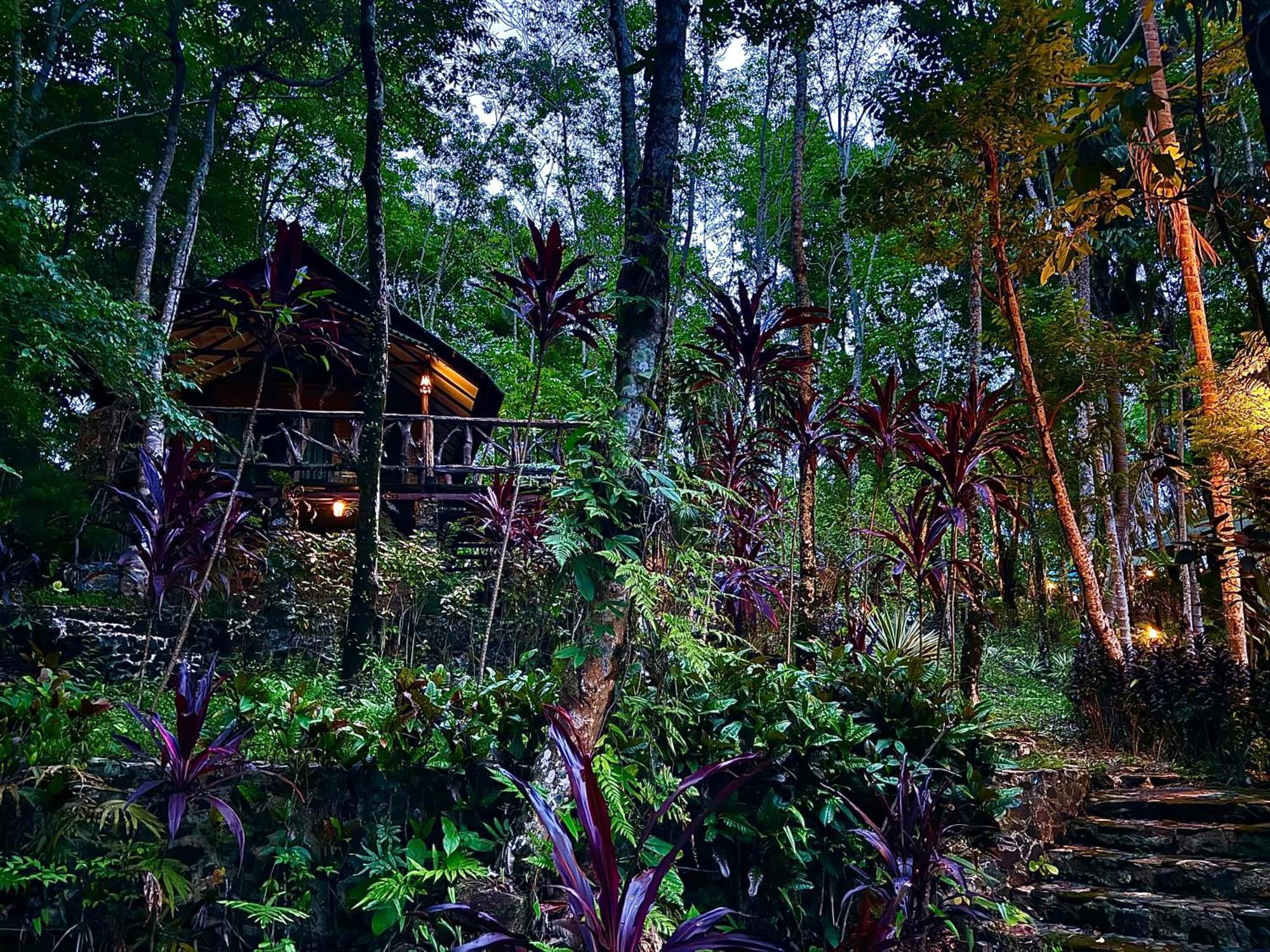 Drifters Anchor Hotel Ban Map Khangkhao Buitenkant foto