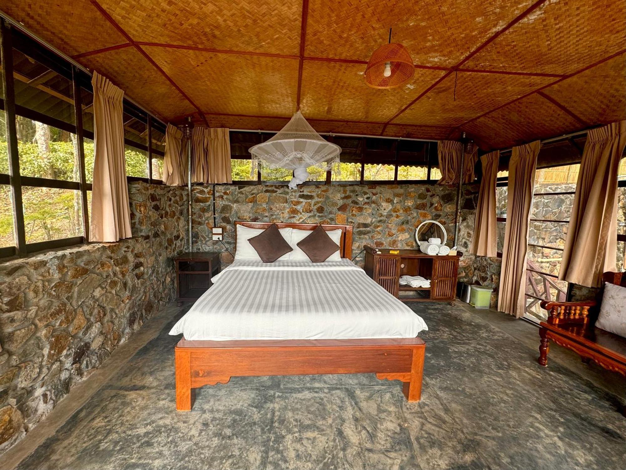 Drifters Anchor Hotel Ban Map Khangkhao Buitenkant foto